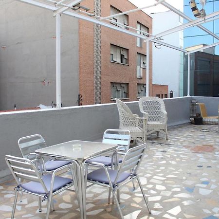Ferienwohnung Precioso Apartamento Con Terraza Madrid Exterior foto